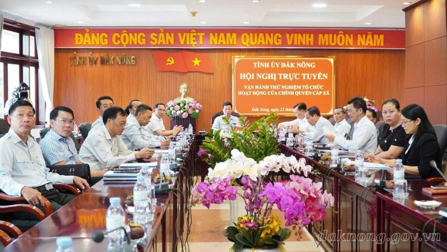 a202.sap-nhap-lam-dong.jpg