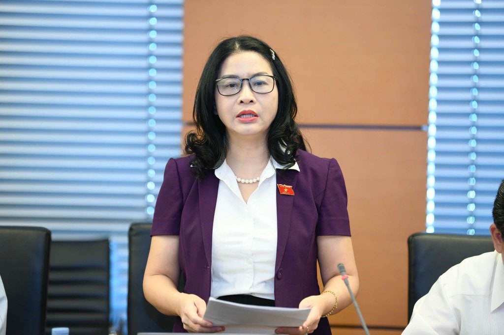 Đại biểu Quốc hội Nguyễn Thị Lan cho rằng, dự thảo Luật Tương trợ tư pháp về dân sự lần này đã phản ánh đúng yêu cầu hội nhập và bảo vệ quyền lợi công dân trong thời kỳ mới Đại biểu Quốc hội Nguyễn Thị Lan cho rằng, dự thảo Luật Tương trợ tư pháp về dân sự lần này đã phản ánh đúng yêu cầu hội nhập và bảo vệ quyền lợi công dân trong thời kỳ mới