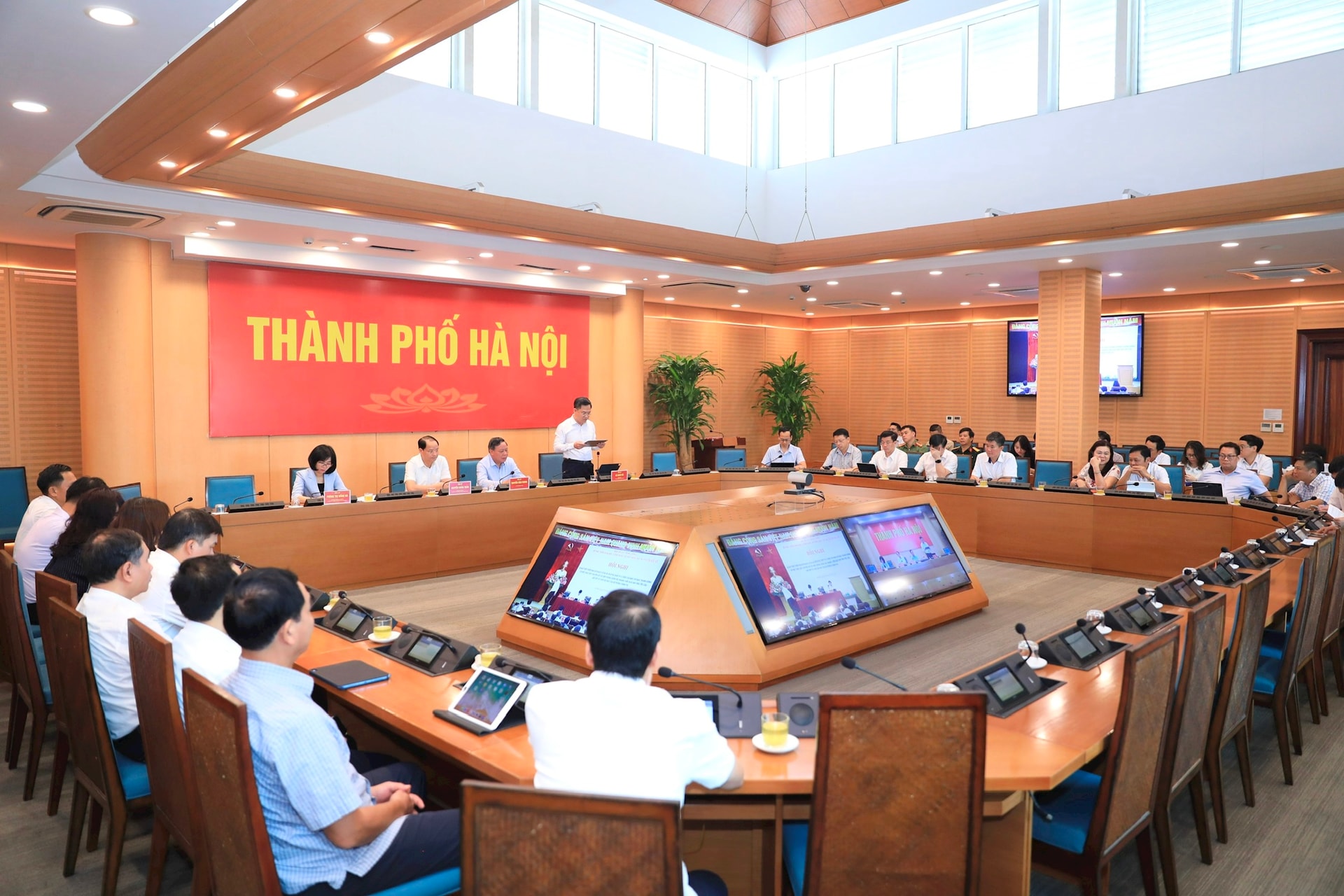 hn-qc-ha-noi-.jpg