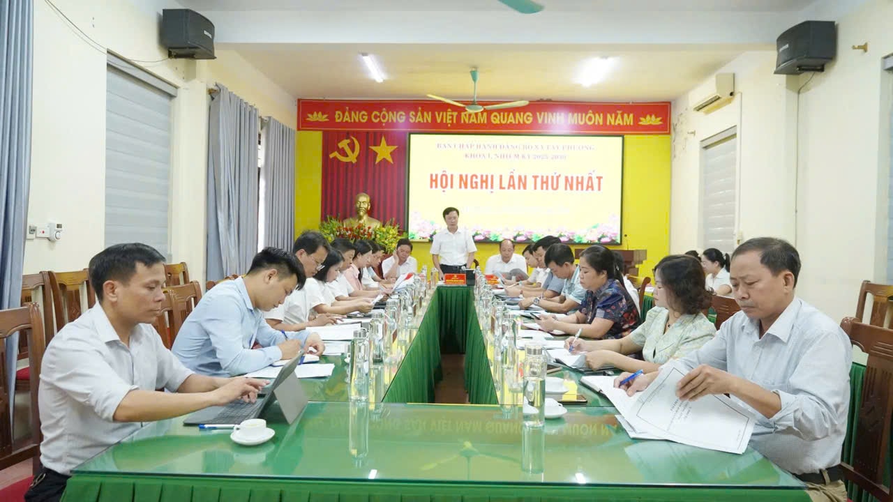 tay-phuong-1.jpg