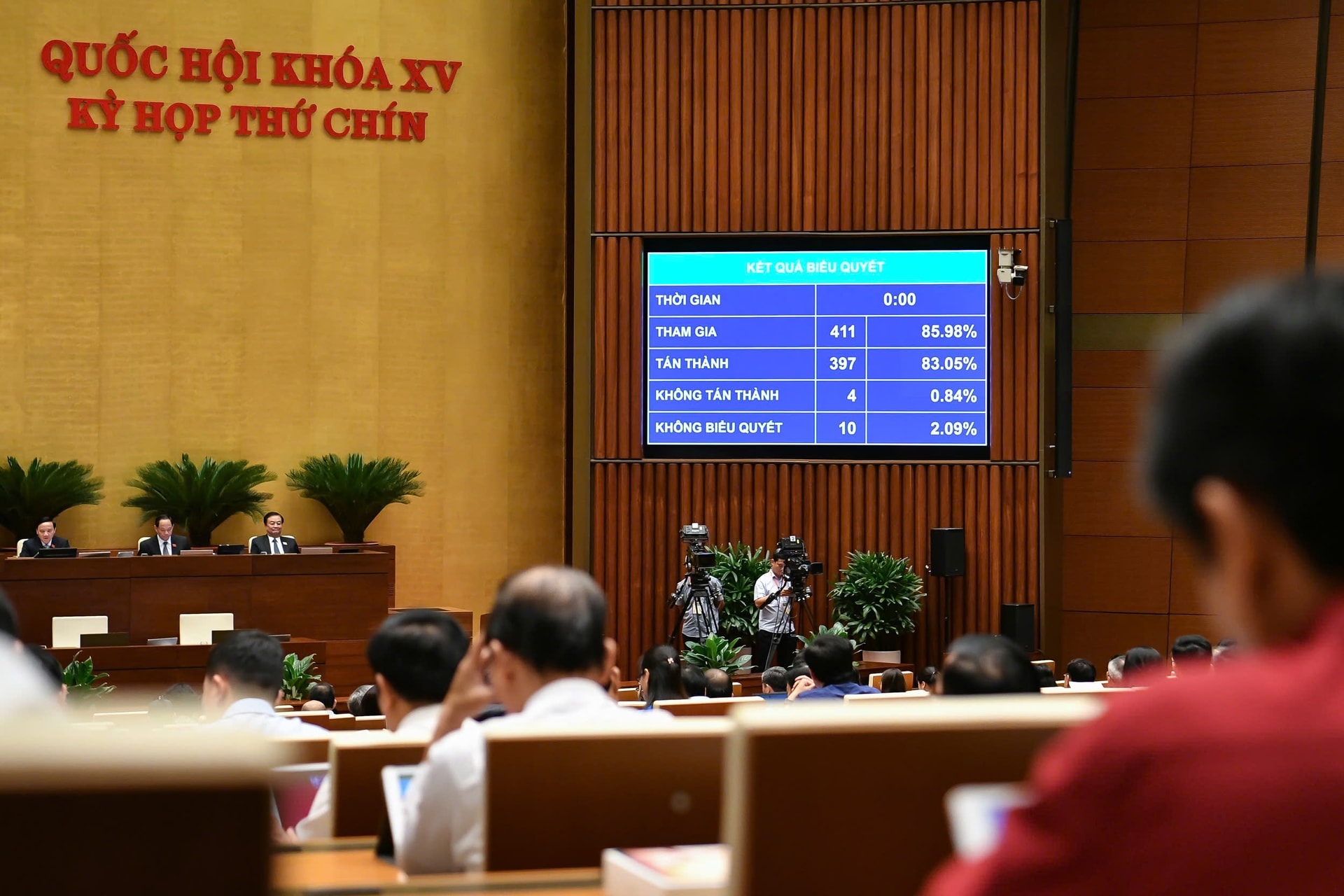 nghi-quyet1.jpg