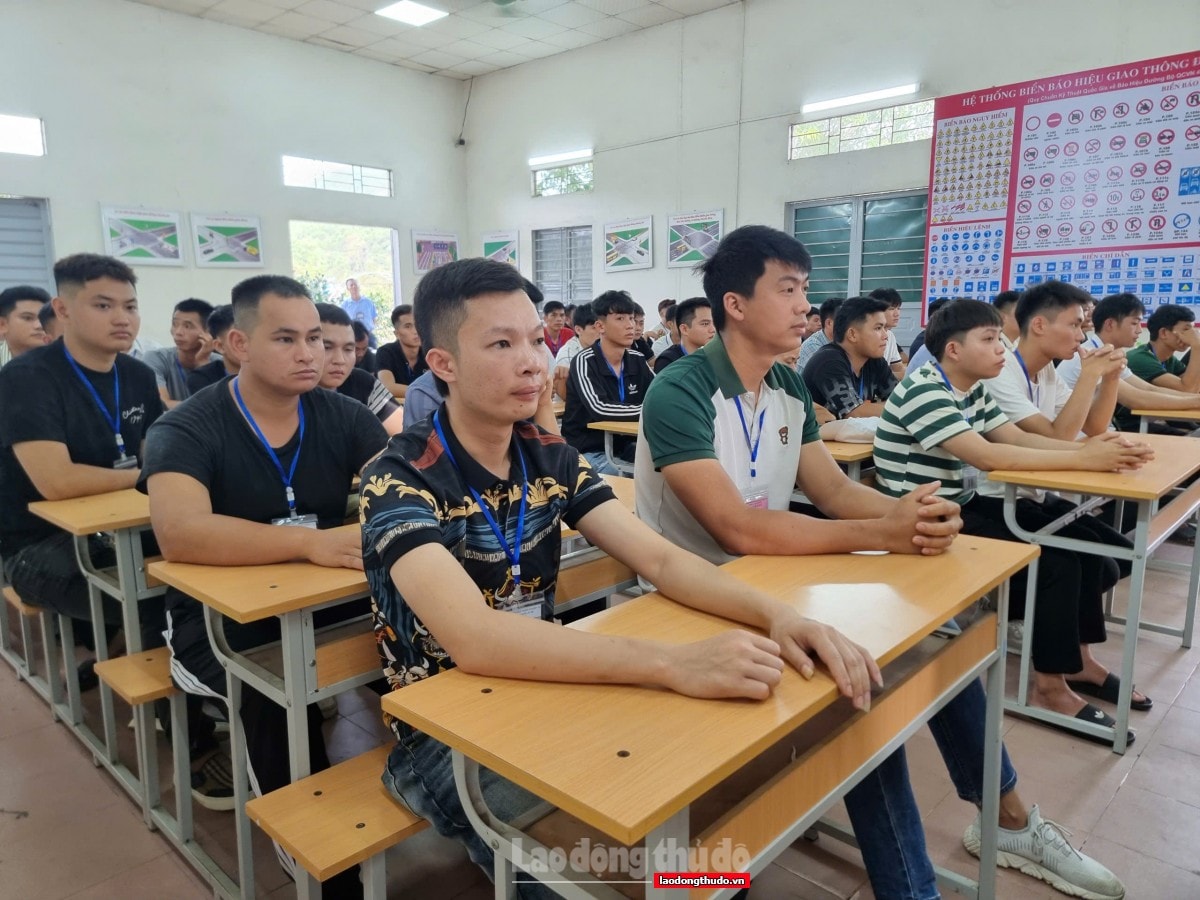 Hà Nội: Tổ chức kỳ sát hạch cấp giấy phép lái xe ô tô cho 68 thí sinh