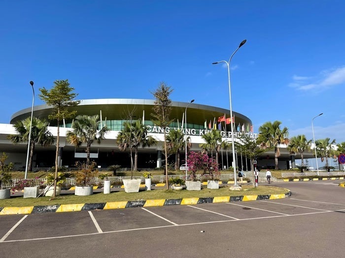 Cảng hàng không Phù Cát (Bình Định) sẽ khai thác bay đêm từ ngày 25/6- 3/9  nhằm đáp ứng nhu cầu đi lại gia tăng trong mùa du lịch cao điểm