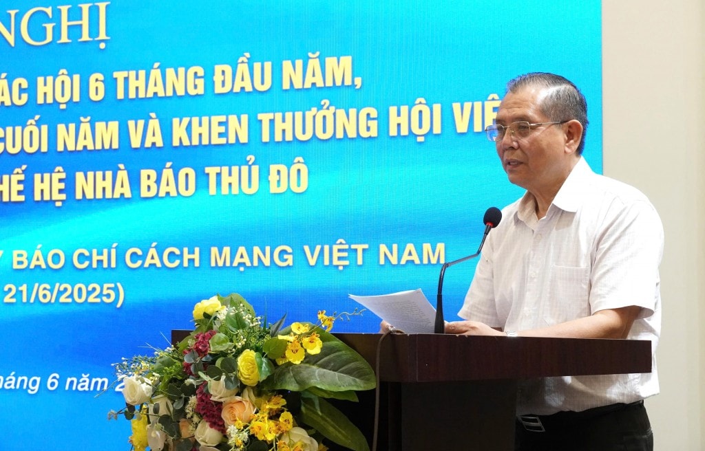 nhà báo Tô Quang Phán, Ủy viên Ban Thường vụ Hội Nhà báo Việt Nam, Chủ tịch Hội Nhà báo thành phố Hà Nội phát biểu