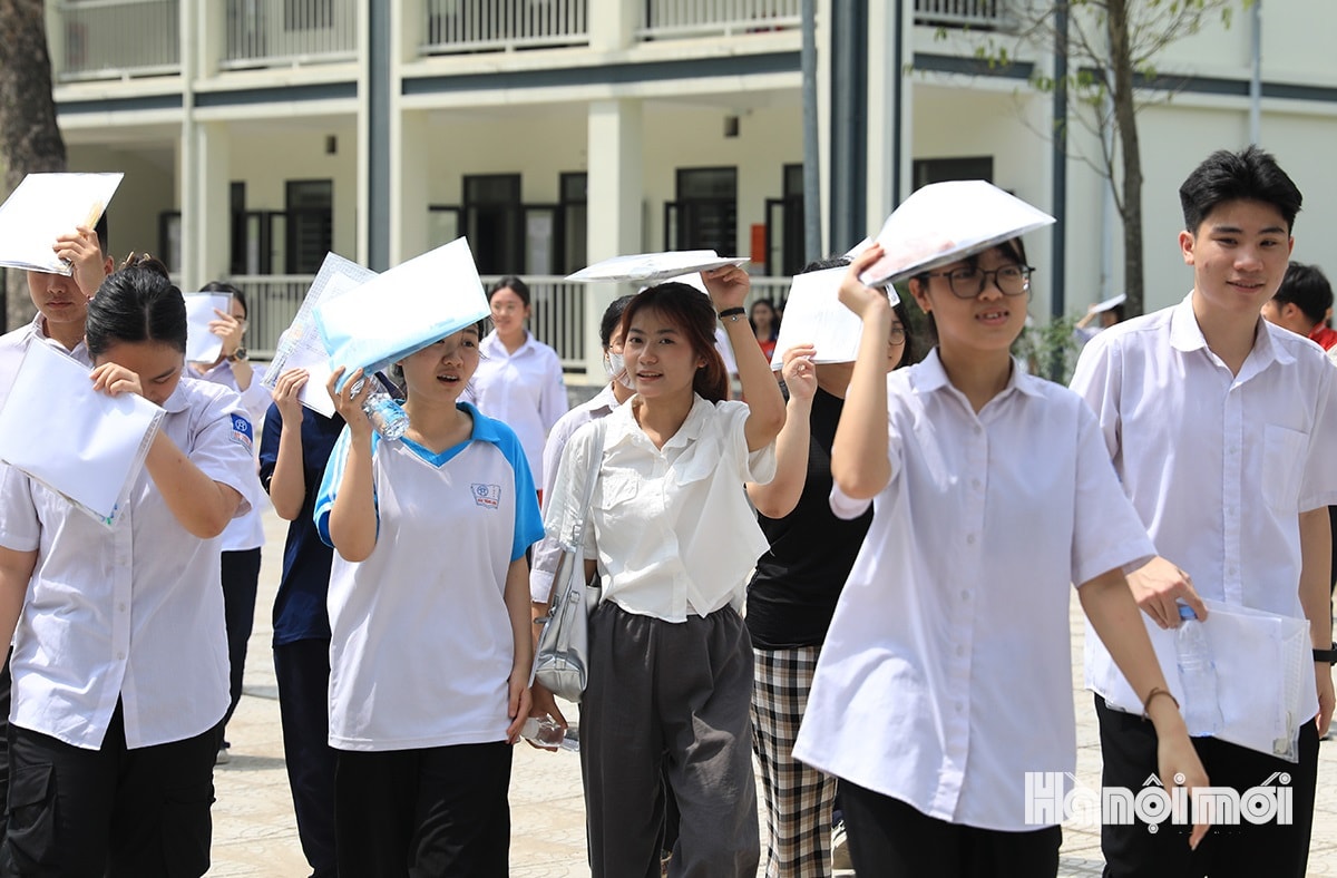 W_thcs-viet-hung-2.jpg