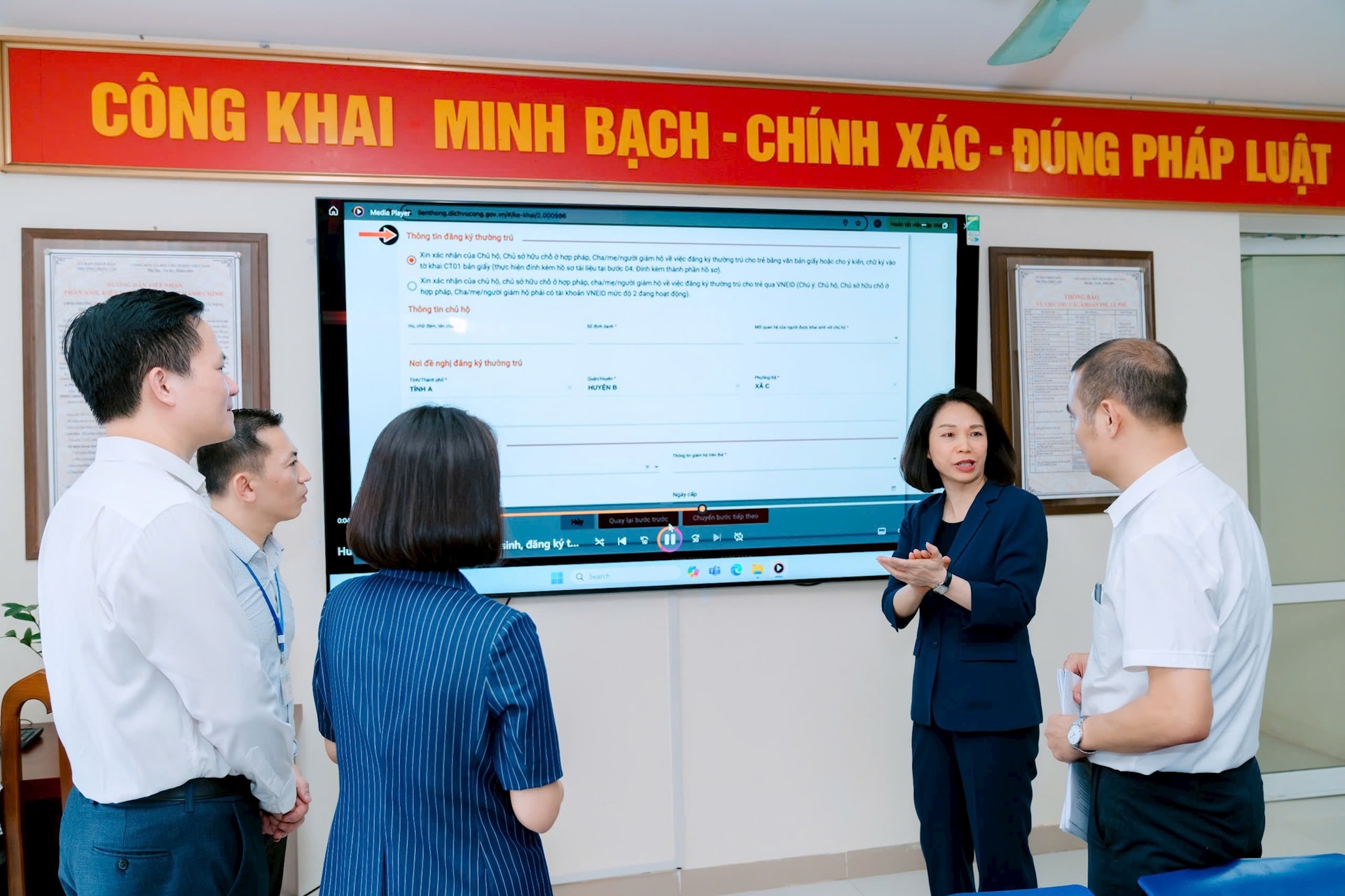vu-thu-ha-phuc-loi.jpg
