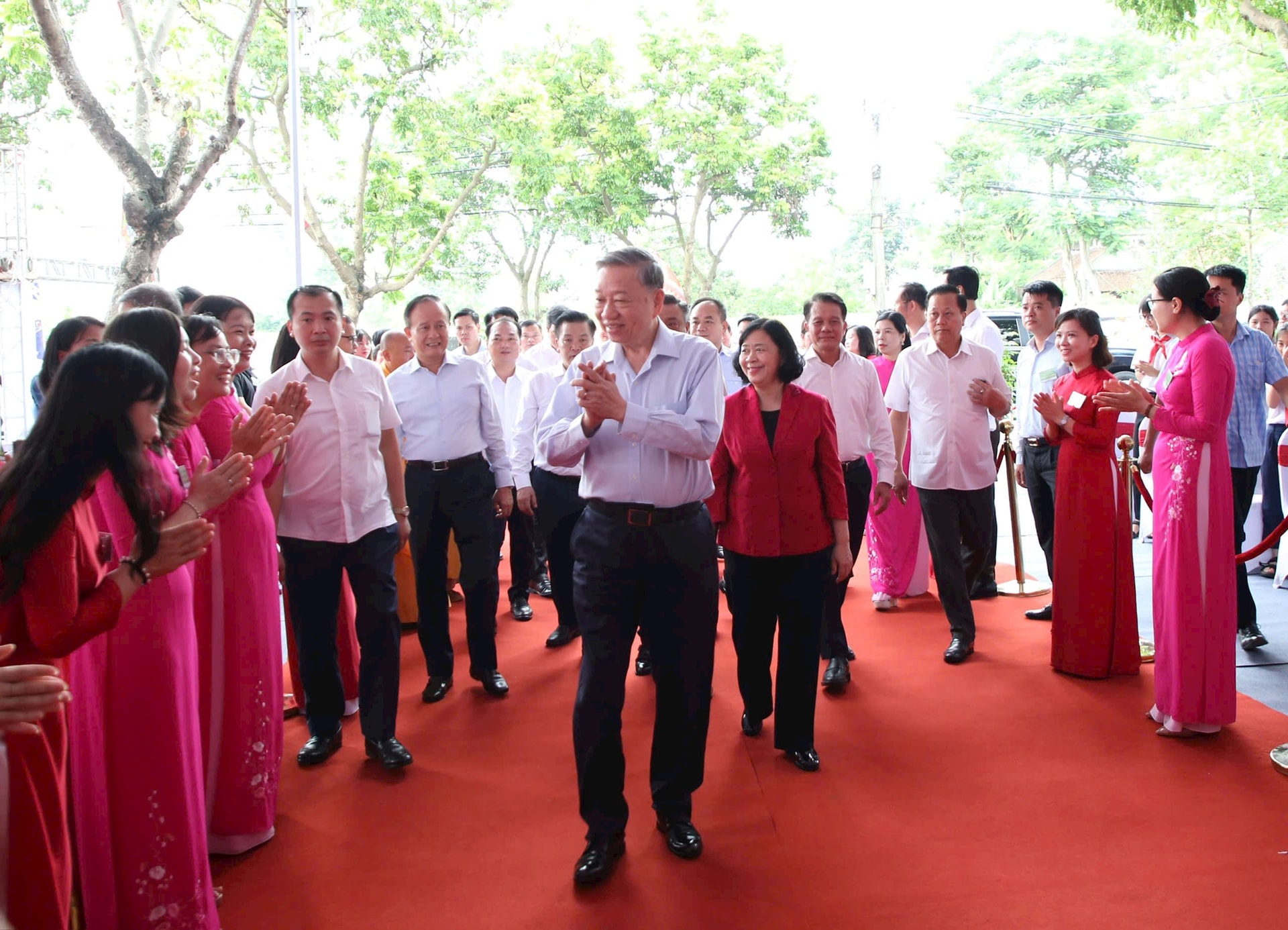 tbt-to-lam-du-1.jpg