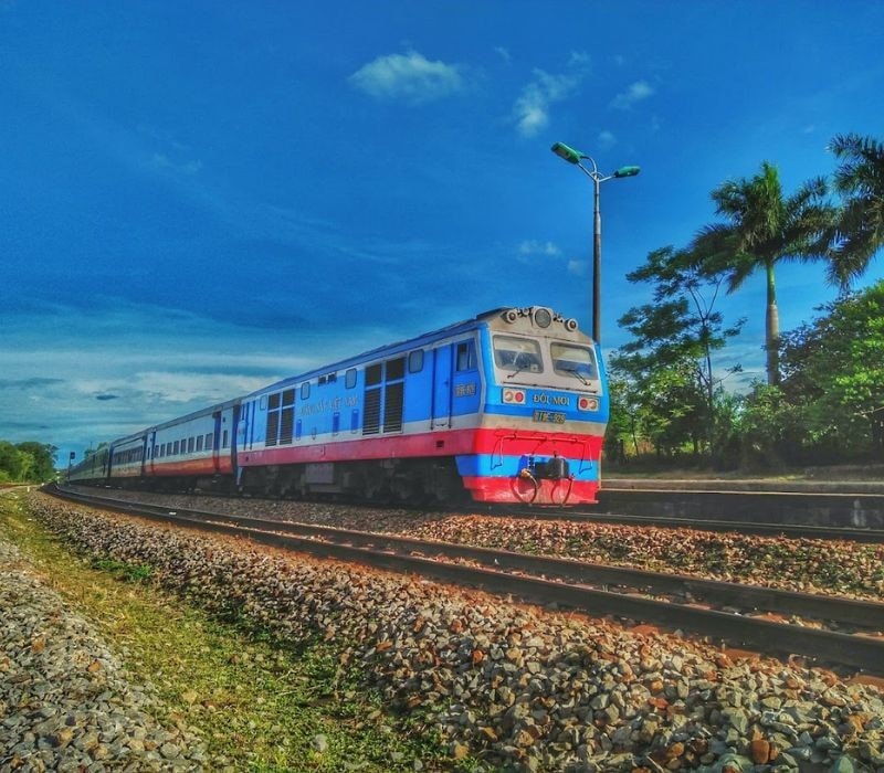 Ngành đường sắt sẽ chạy thử nghiệm một đôi tàu/ngày giữa thành phố Đông Hà và thành phố Đồng Hới từ 1/7 tới (Ảnh minh họa)