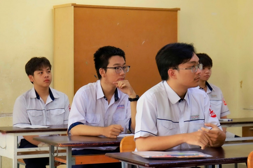 Gần 100.000 thí sinh TP Hồ Chí Minh bước vào kỳ thi THPT Quốc gia 2025