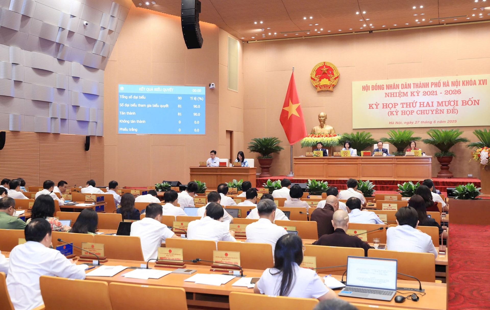 bieu-quet.jpg