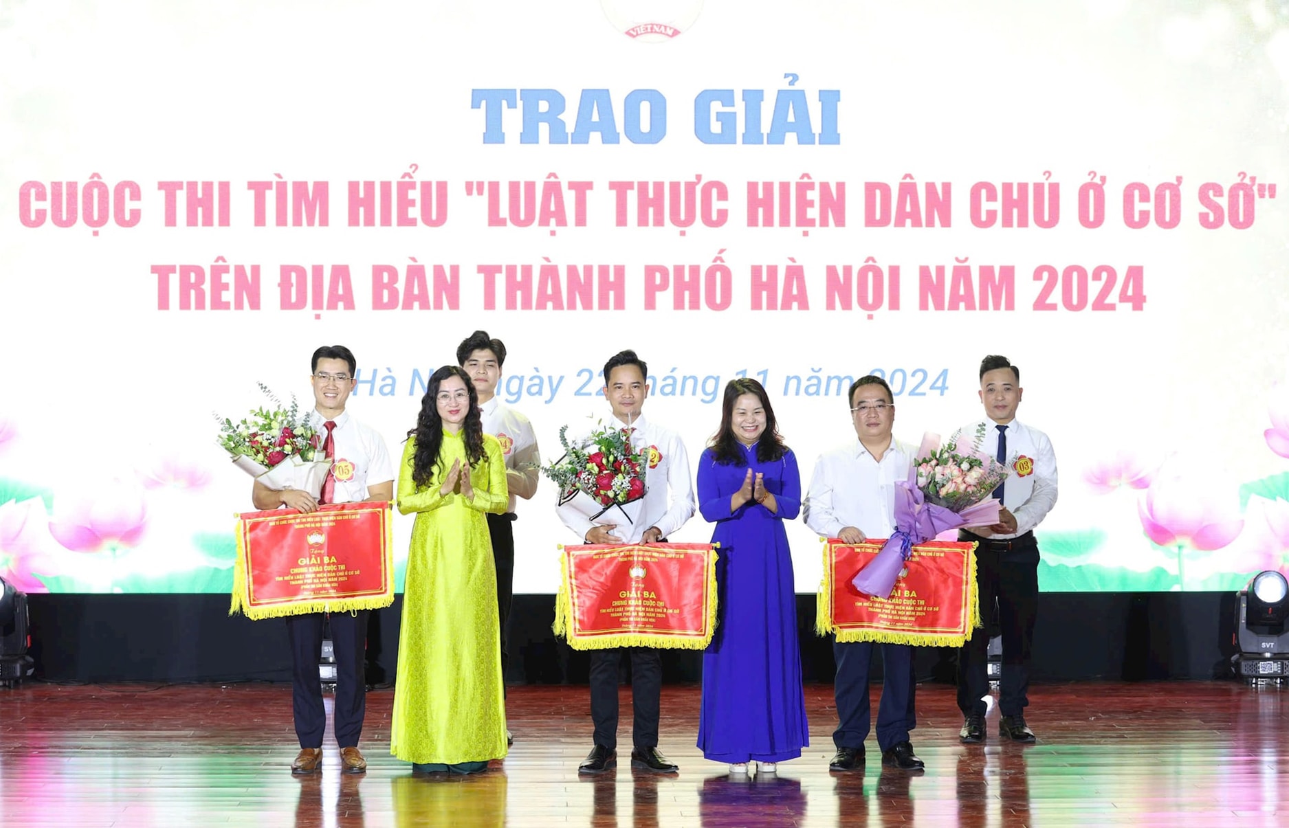 chu-o-co-so-tren-dia-ban-thanh-pho-ha-noi-nam-2024-do-uy-ban-mat-tran-to-quoc-viet-nam-thanh-pho-ha-noi-to-chuc.-anh-do-tam.jpg