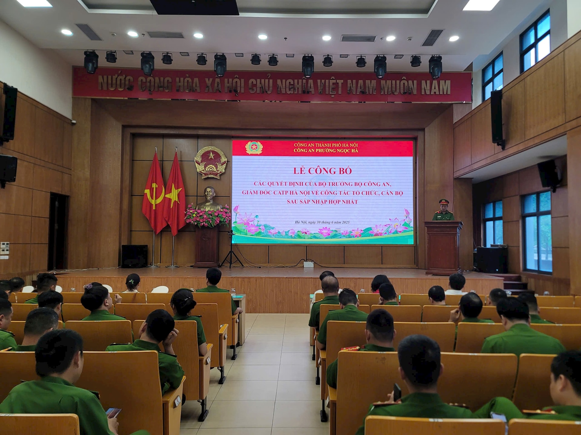 ngoc-ha4.jpg