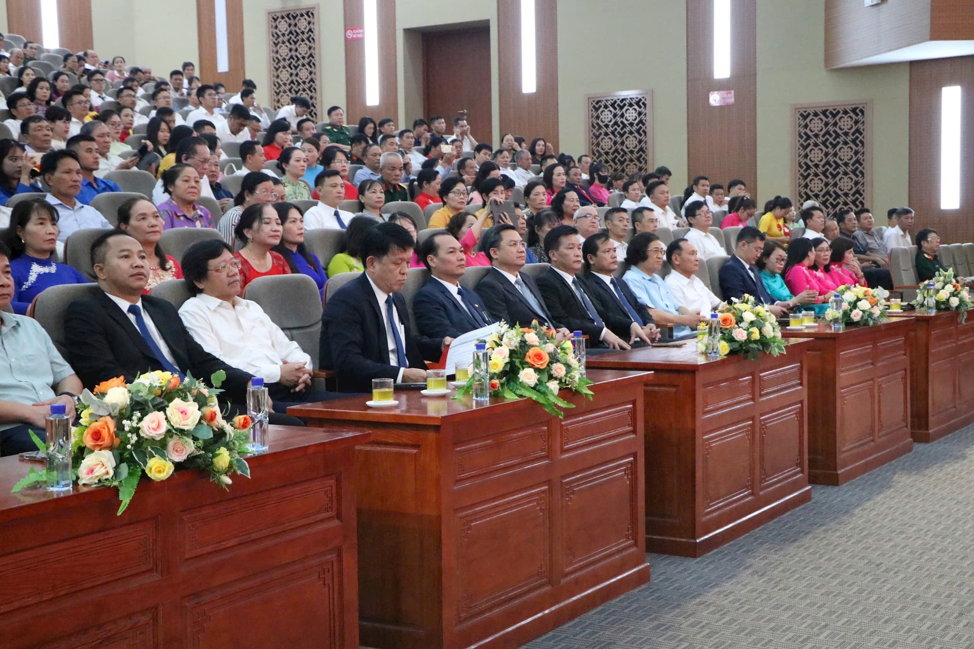 quang-canh-dong-anh.jpg