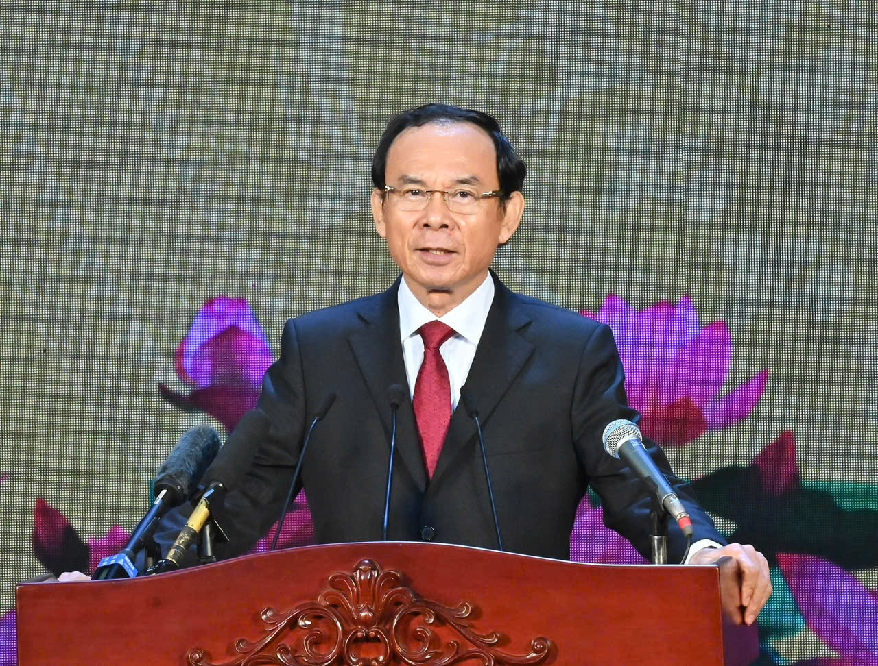 bi-thu-thanh-uy-tphcm-nguyen-van-nen-30-6.jpg