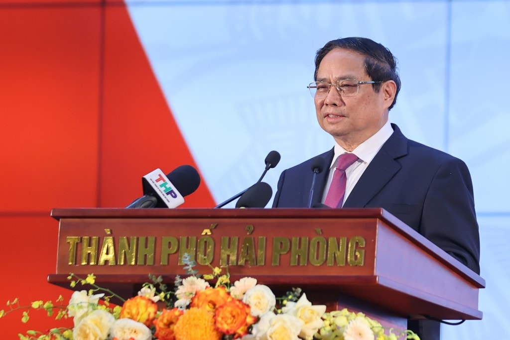 Thủ tướng Phạm Minh Chính bày tỏ vui mừng thay mặt lãnh đạo Đảng, Nhà nước cùng đồng chí, đồng bào chứng kiến sự kiện quan trọng mang tính lịch sử, ngày hội của non sông đất nước về tinh gọn bộ máy và sắp xếp đơn vị hành chính các cấp - Ảnh: VGP/Nhật Bắc