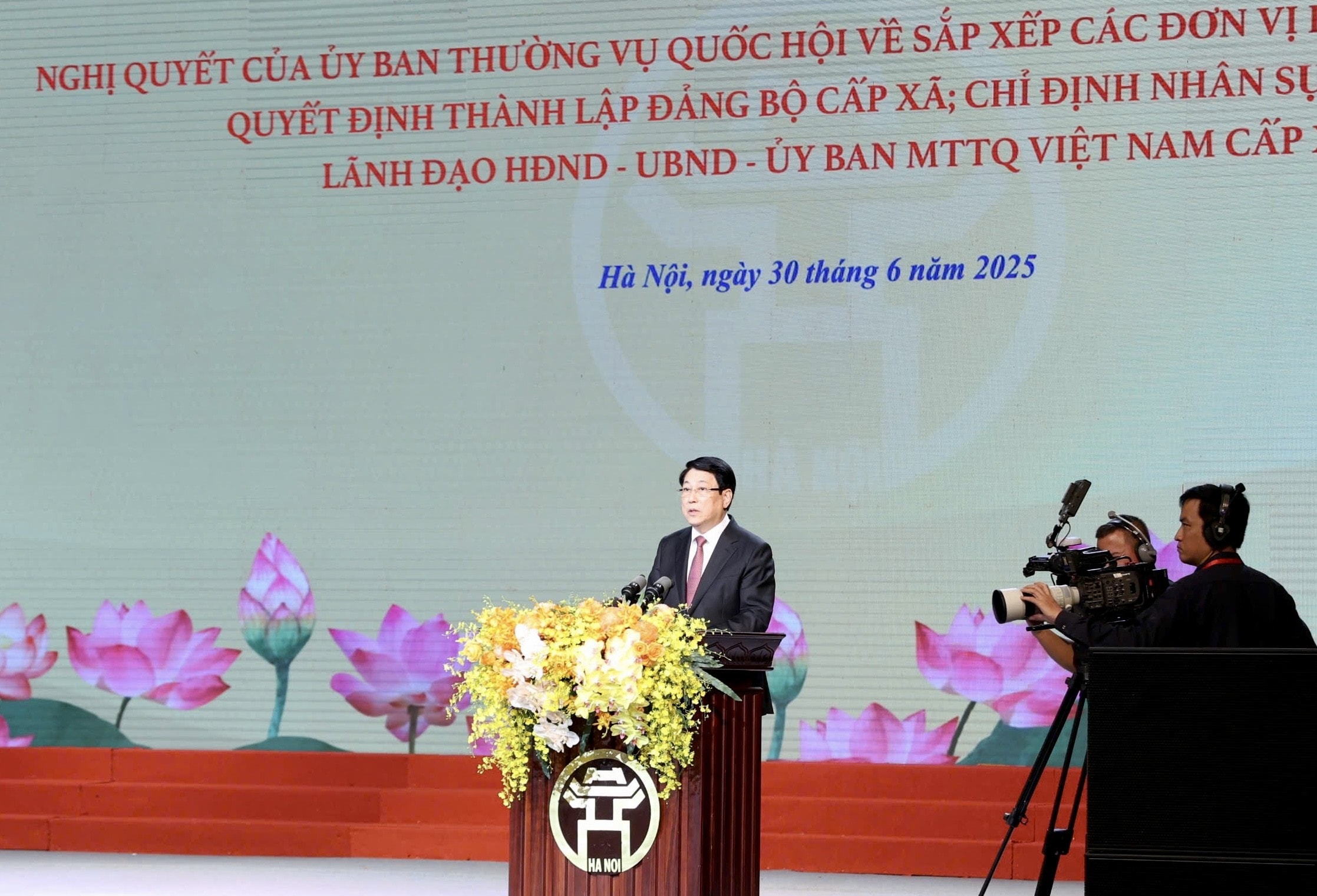 Hà Nội long trọng tổ chức Lễ công bố sắp xếp đơn vị hành chính