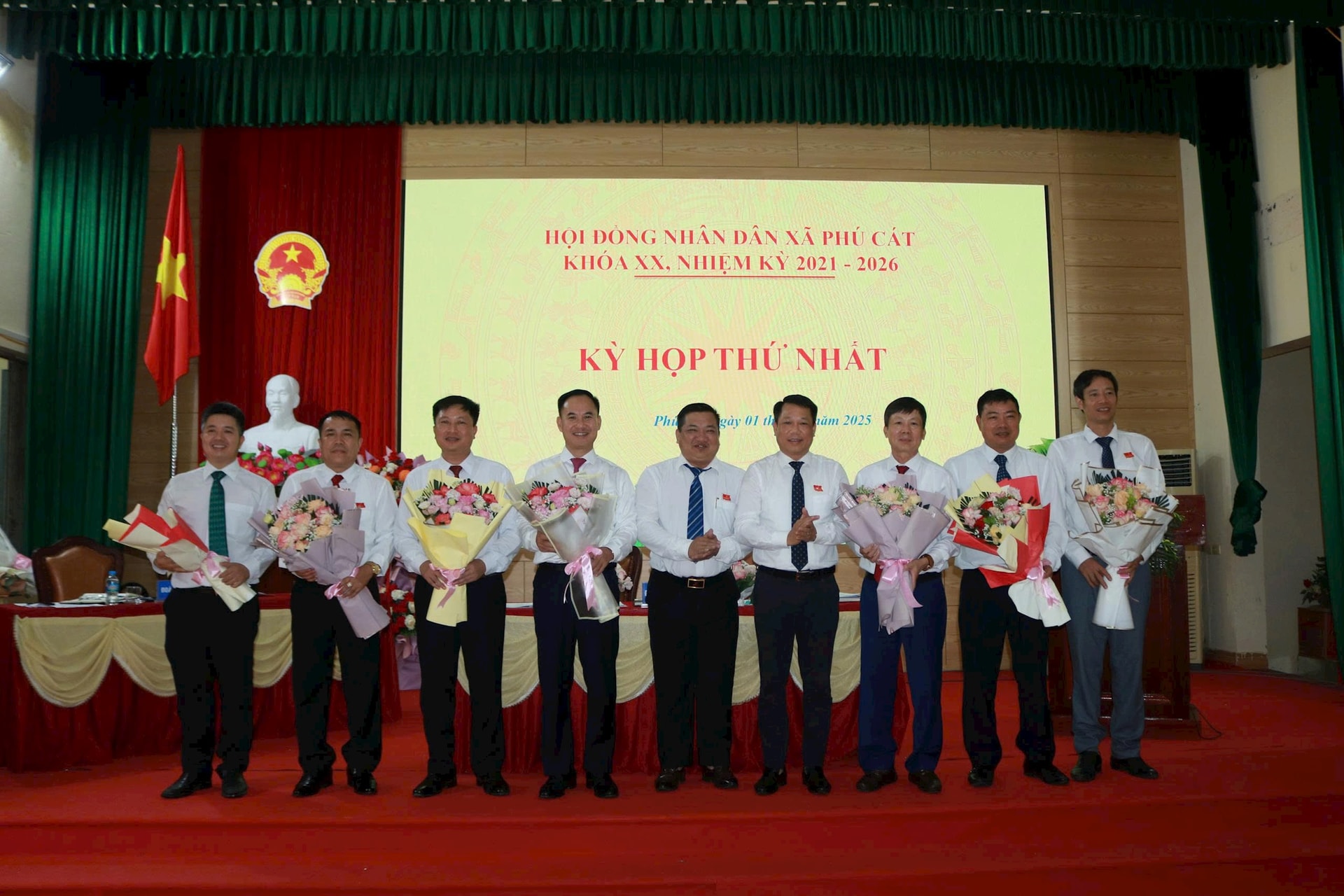 5phu-cat.jpg
