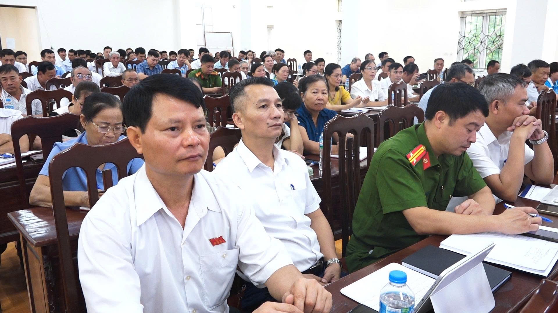 dai-bieu-dan-hoa.jpg