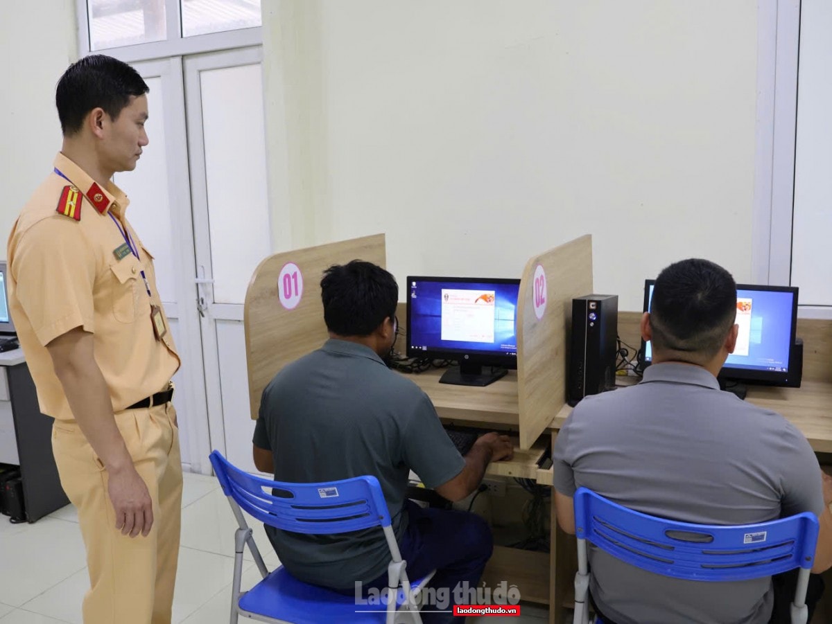 Hà Nội: Tổ chức kỳ sát hạch cấp giấy phép lái xe ô tô cho 68 thí sinh