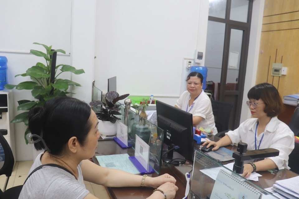 Từ hôm nay (1/7), giảm 50% nhiều loại phí hỗ trợ người dân, doanh nghiệp đến hết 2026