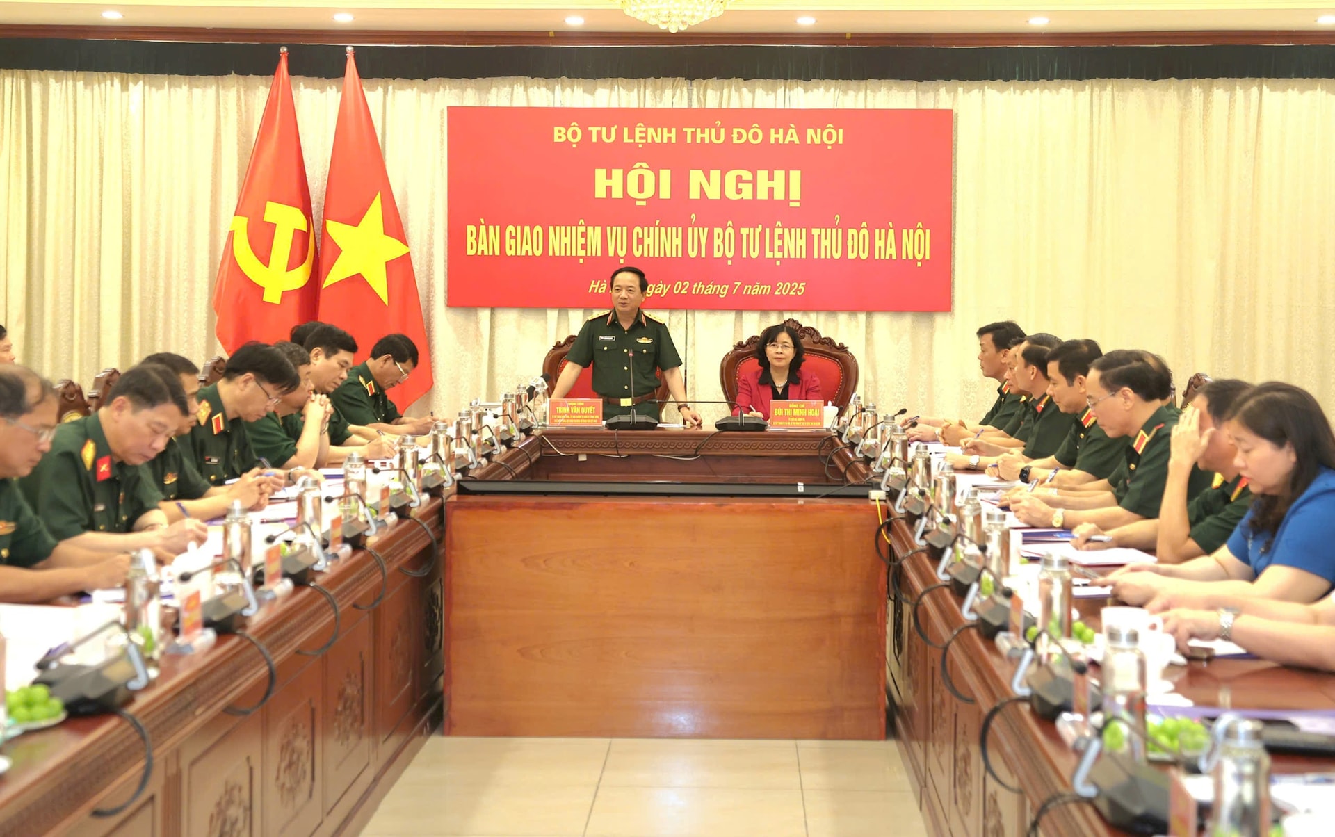 trnhj-van-quyet.jpg
