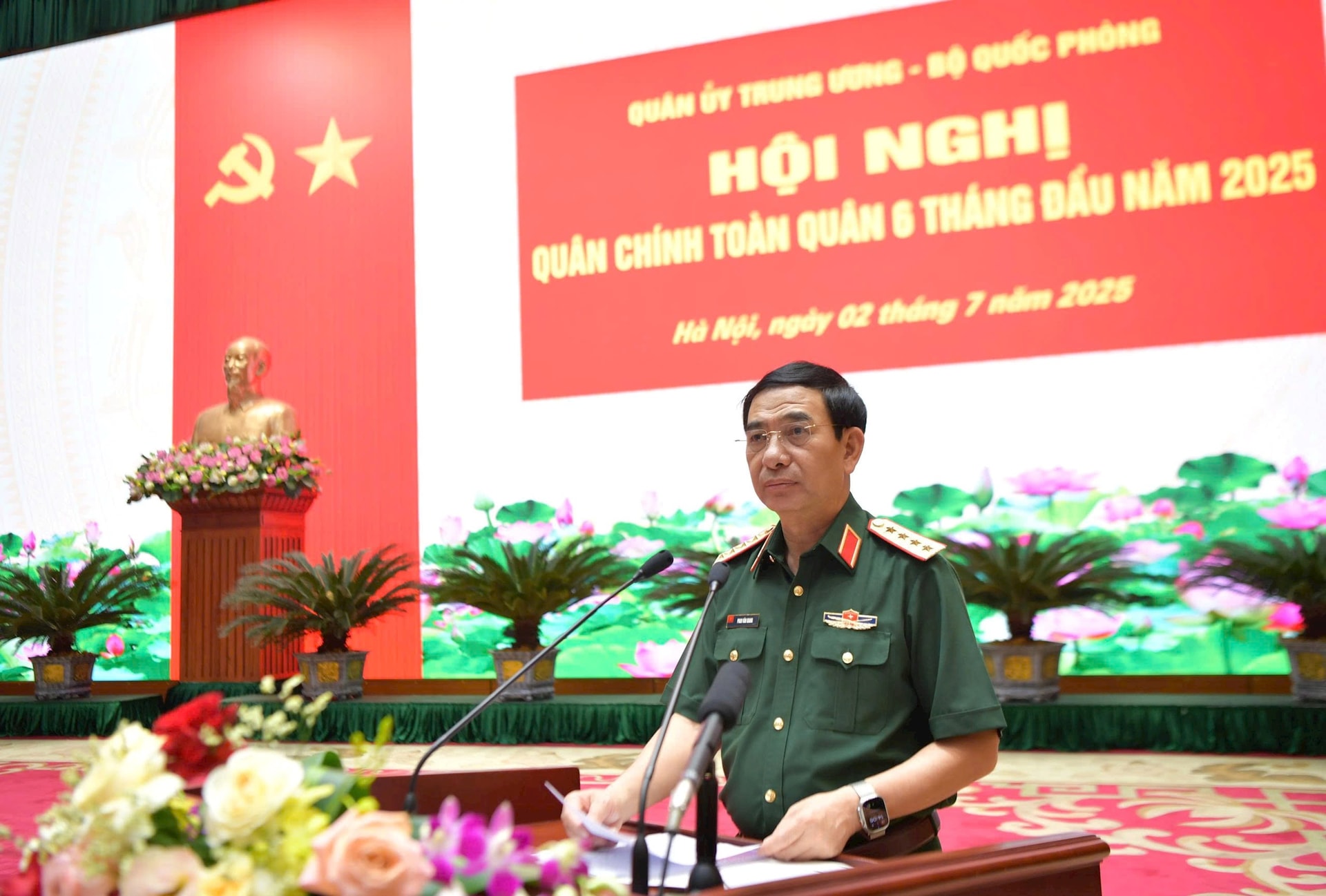 chinh4.jpg