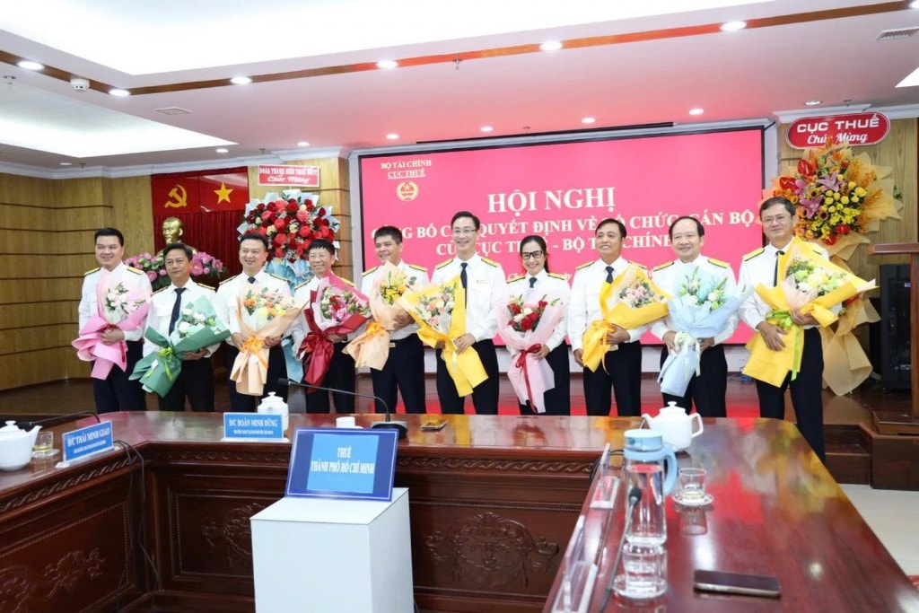 Thuế TP.HCM ra mắt ban lãnh đạo mới - Ảnh: Thuế TP.HCM Thuế TP.HCM ra mắt ban lãnh đạo mới - Ảnh: Thuế TP.HCM