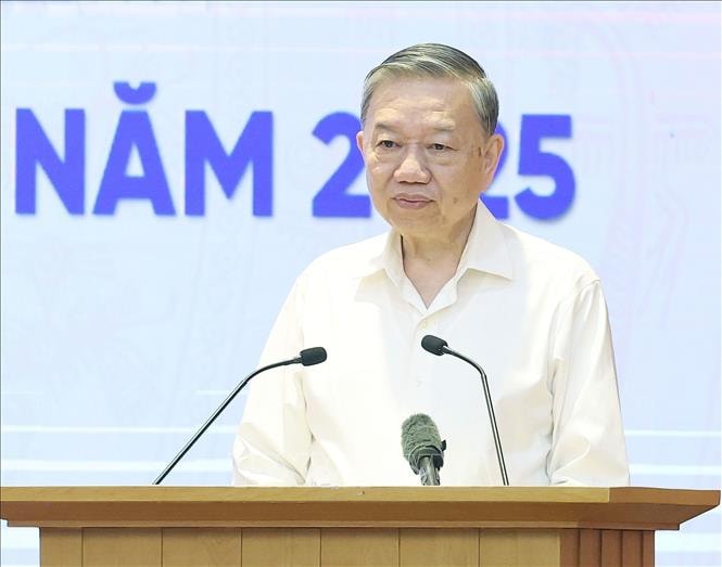 Tổng Bí thư Tô Lâm chủ trì hội nghị sơ kết về thực hiện Nghị quyết 57-NQ/TW Tổng Bí thư Tô Lâm chủ trì hội nghị sơ kết về thực hiện Nghị quyết 57-NQ/TW