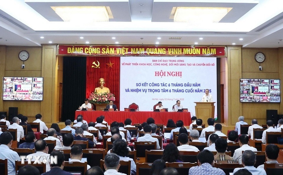 Tổng Bí thư Tô Lâm chủ trì hội nghị sơ kết về thực hiện Nghị quyết 57-NQ/TW Tổng Bí thư Tô Lâm chủ trì hội nghị sơ kết về thực hiện Nghị quyết 57-NQ/TW