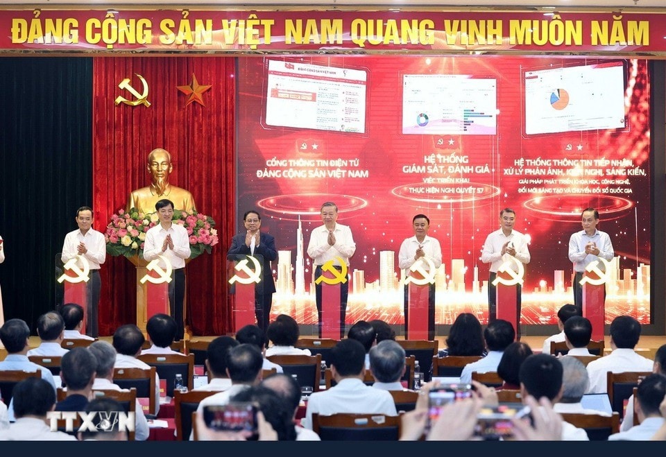 Tổng Bí thư Tô Lâm chủ trì hội nghị sơ kết về thực hiện Nghị quyết 57-NQ/TW Tổng Bí thư Tô Lâm chủ trì hội nghị sơ kết về thực hiện Nghị quyết 57-NQ/TW