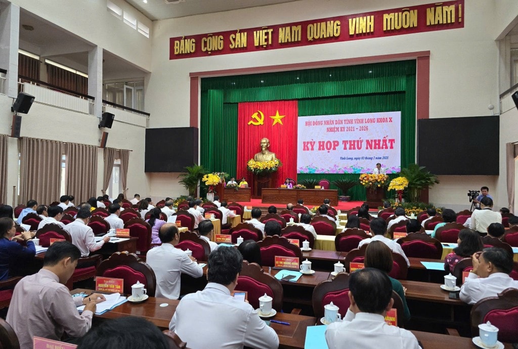 Quang cảnh kỳ họp Quang cảnh kỳ họp