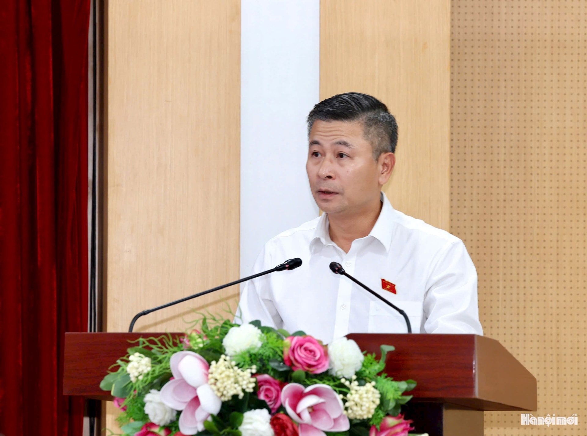 Đại biểu Quốc hội Nguyễn Phi Thường thông báo kết quả Kỳ họp thứ 9, Quốc hội khóa XV tới các cử tri.