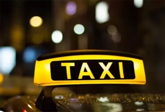 [Podcast] Tin tức ngày 3-7: Taxi "chặt chém" du khách - Đề xuất gắn mã QR quản lý minh bạch