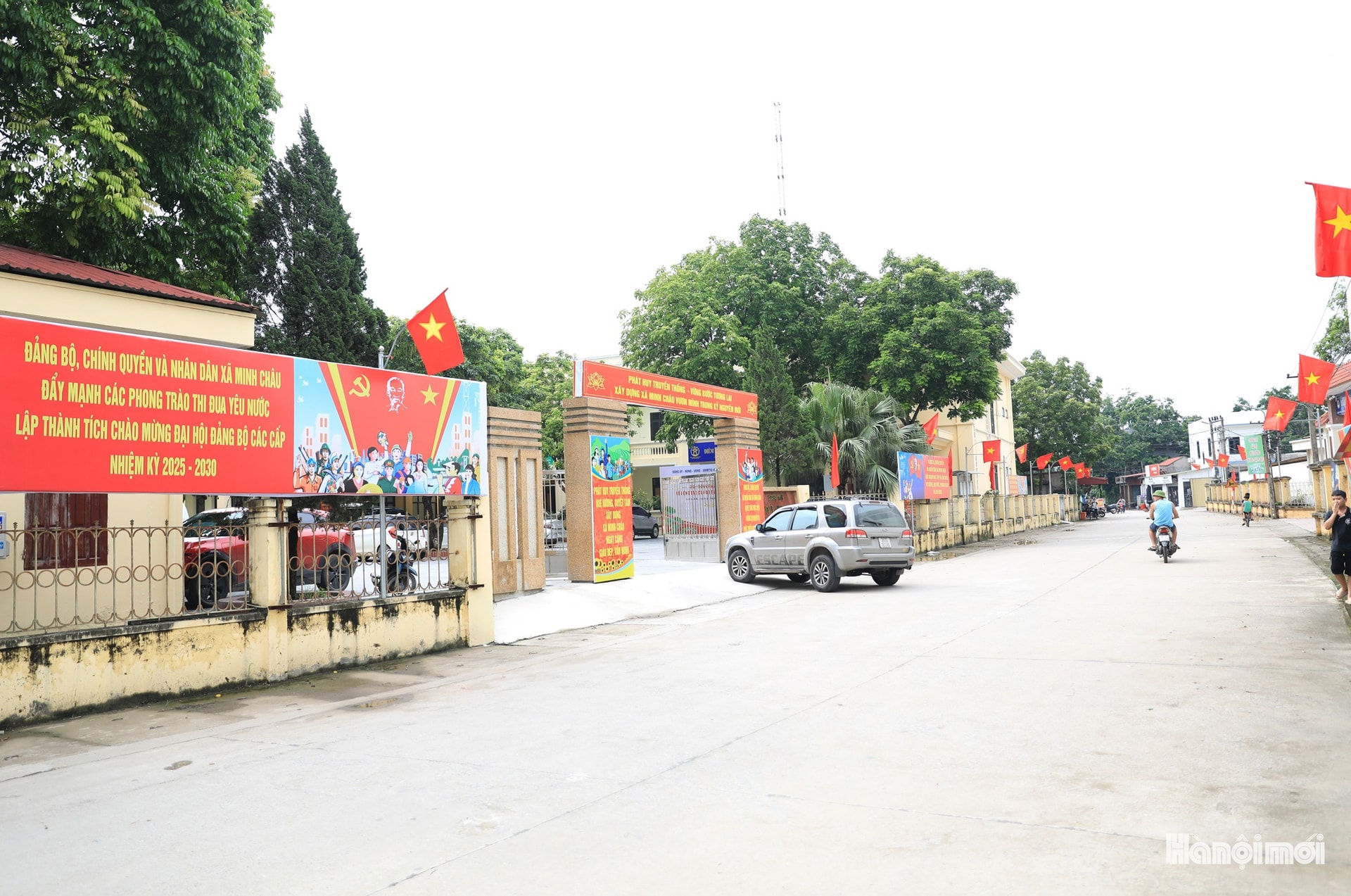 W_hnm-minhchau13.jpg