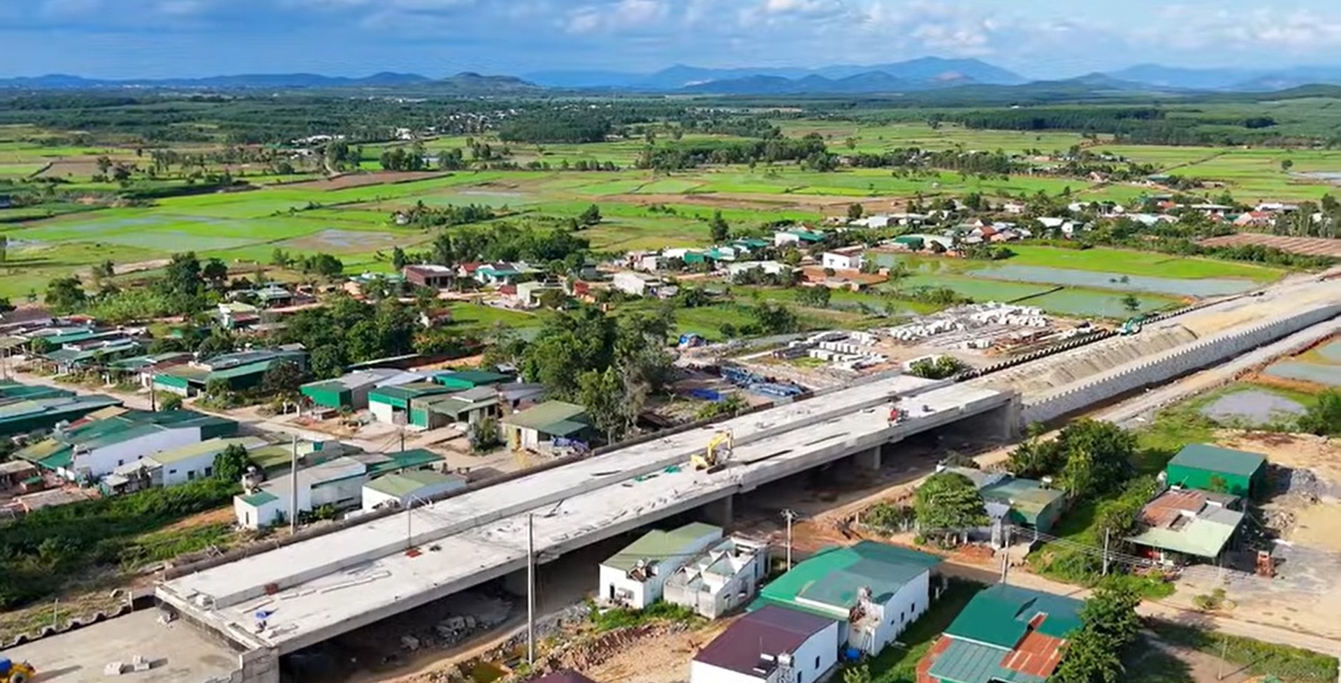a20.khanh-hoa-buon-ma-thuot.jpg