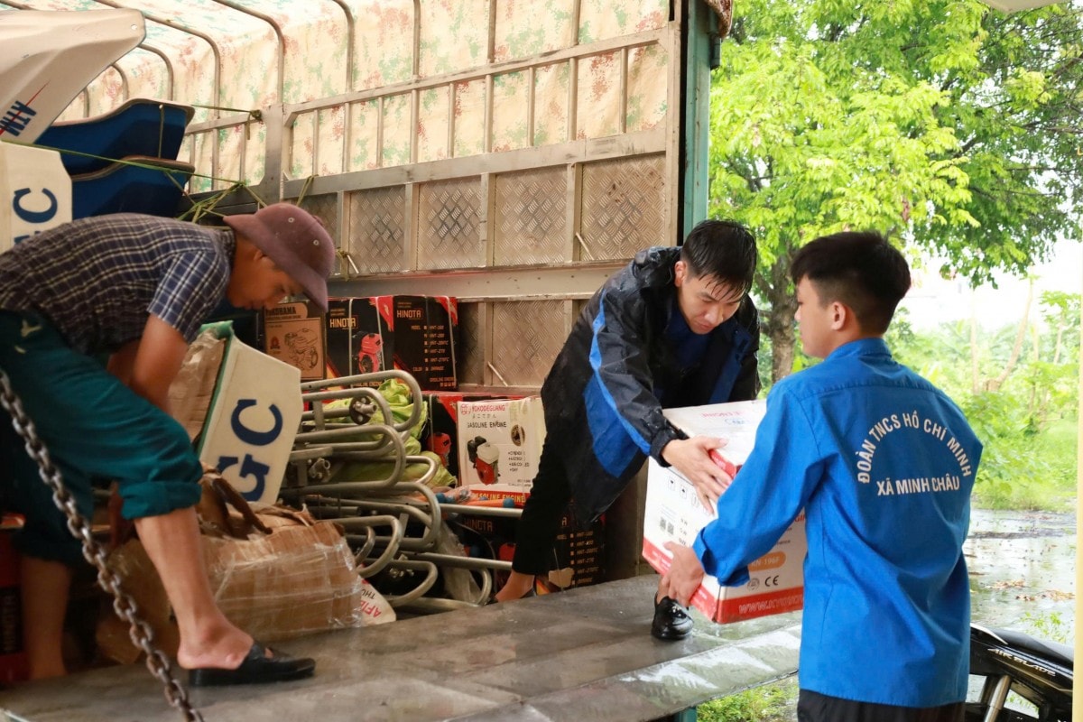Giúp xã đảo Minh Châu nâng cao năng lực ứng phó với mưa bão