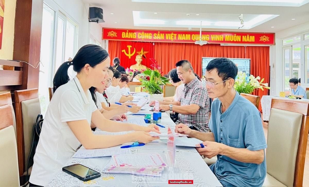 Hà Nội: Tối ưu hóa thủ tục đăng ký tuyển sinh lớp 1 cho năm học 2025 - 2026