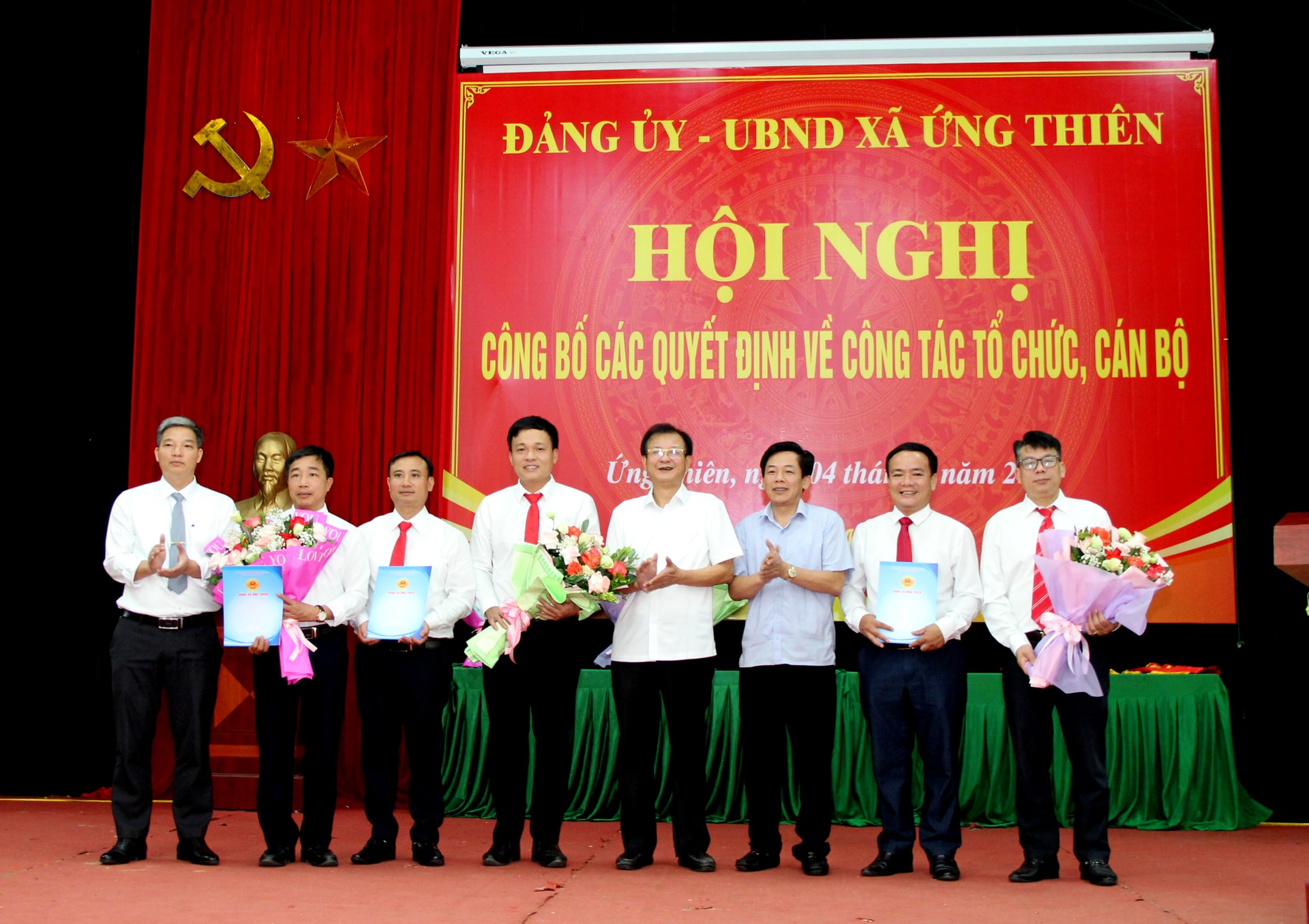 can-bo-ung-thien2.jpg