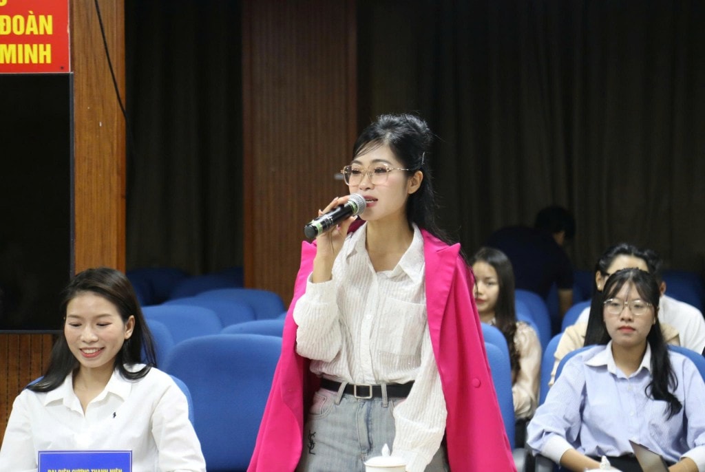 Ca sĩ Hà Myo chia sẻ Ca sĩ Hà Myo chia sẻ