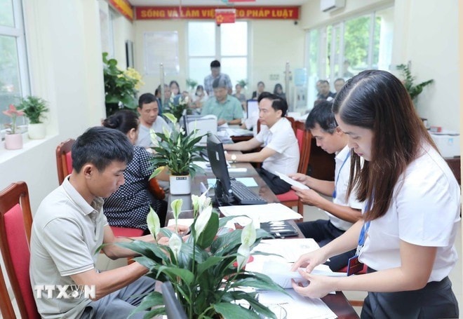 Một số nhiệm vụ tiếp tục xây dựng tổ chức, hoạt động của đơn vị hành chính 2 cấp
