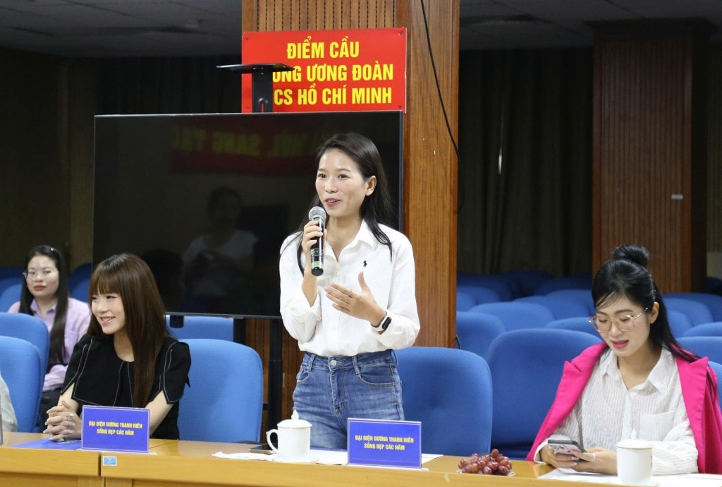Điều dưỡng Đặng Thị Hạ Điều dưỡng Đặng Thị Hạ
