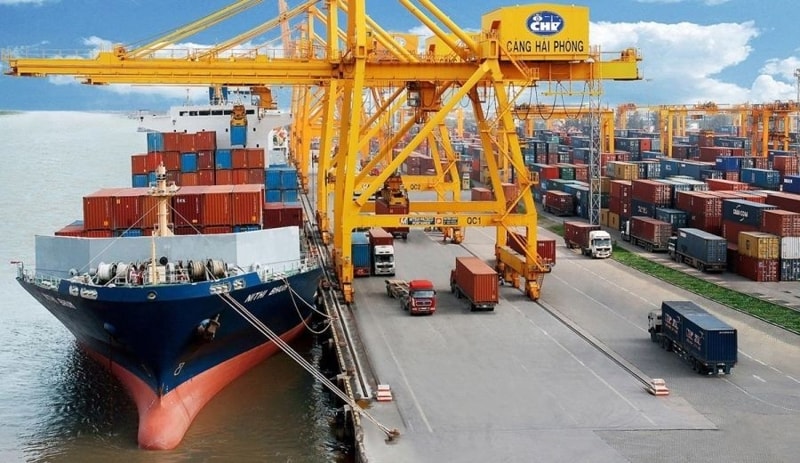 6-thang-dau-nam-2025-xuat-khau-hang-hoa-cua-viet-nam-dat-ket-qua-an-tuong-voi-muc-tang-hon-14-.-trong-anh-xuat-nhap-khau-hang-hoa-tai-cang-hai-phong..jpg