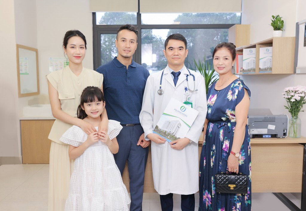Bệnh viện Đa khoa Phương Đông quy tụ đội ngũ chuyên gia đầu ngành, giàu chuyên môn và kinh nghiệm điều trị