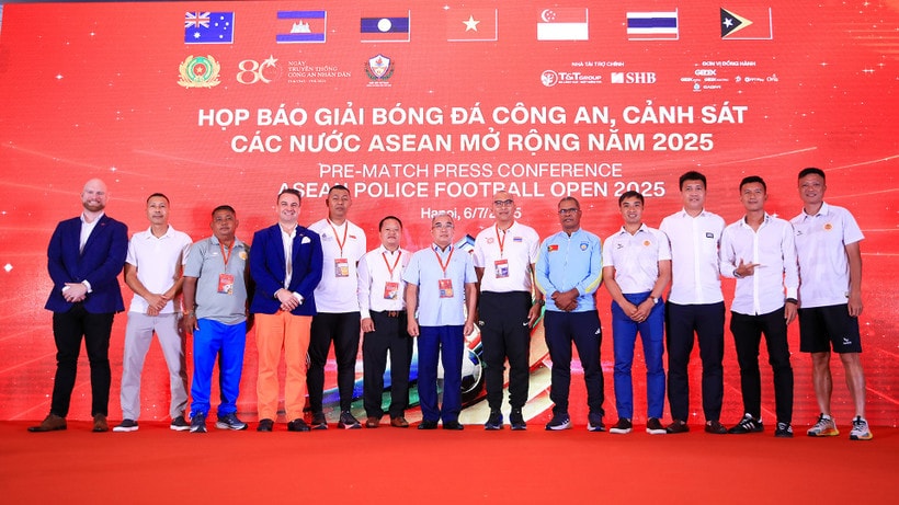 6-canh-sat-cac-nuoc-asean.jpg