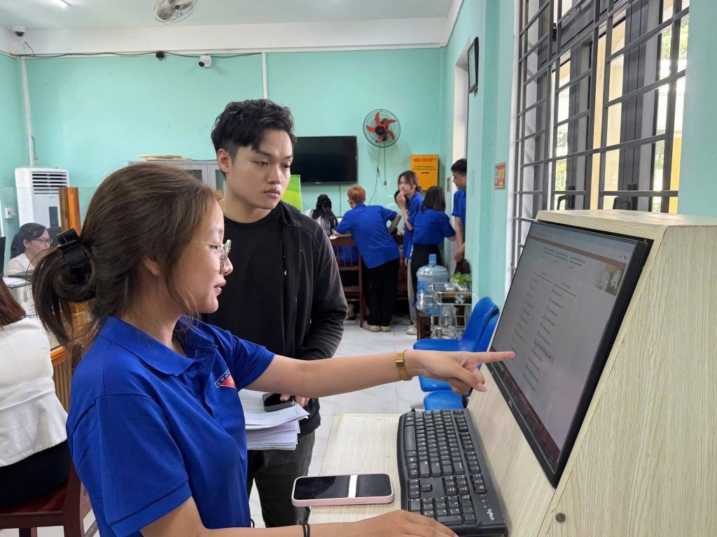 Đà Nẵng đã cập nhật cơ sở dữ liệu hơn 2.000 thủ tục hành chính của các sở, ban, ngành và các phường, xã trên địa bàn lên Cổng Dịch vụ công quốc gia 