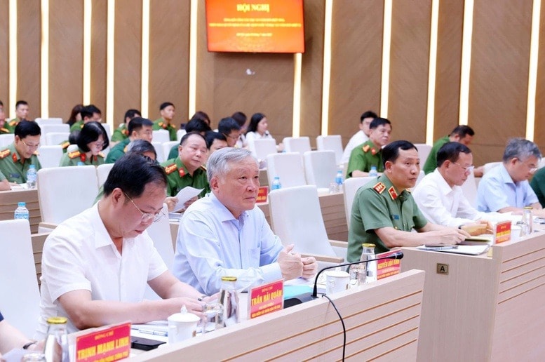pho-thutuong.jpg