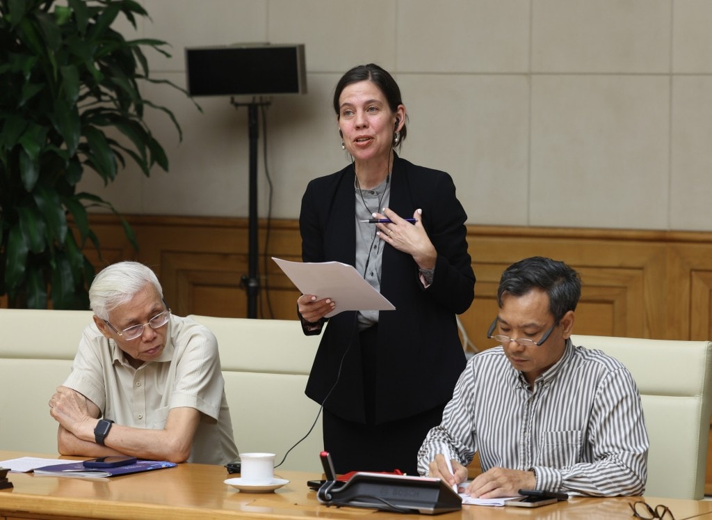 Bà Jennifer Horton - Phó Trưởng Đại diện Văn phòng Tổ chức Y tế Thế giới (WHO) tại Việt Nam đánh giá cao dự thảo Nghị quyết - Ảnh: VGP/Đức Tuân Bà Jennifer Horton - Phó Trưởng Đại diện Văn phòng Tổ chức Y tế Thế giới (WHO) tại Việt Nam đánh giá cao dự thảo Nghị quyết - Ảnh: VGP/Đức Tuân