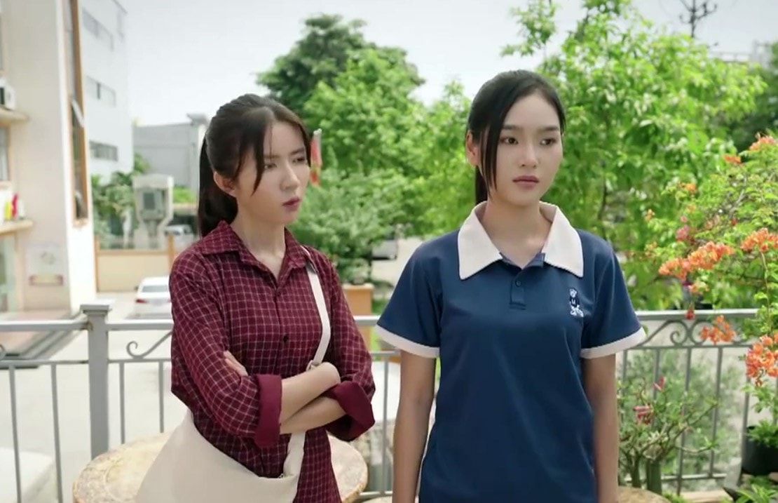 “Dịu dàng màu nắng” tập 26: Lan Anh bị nhân viên chống đối, dự án của Phong bất ngờ khởi sắc