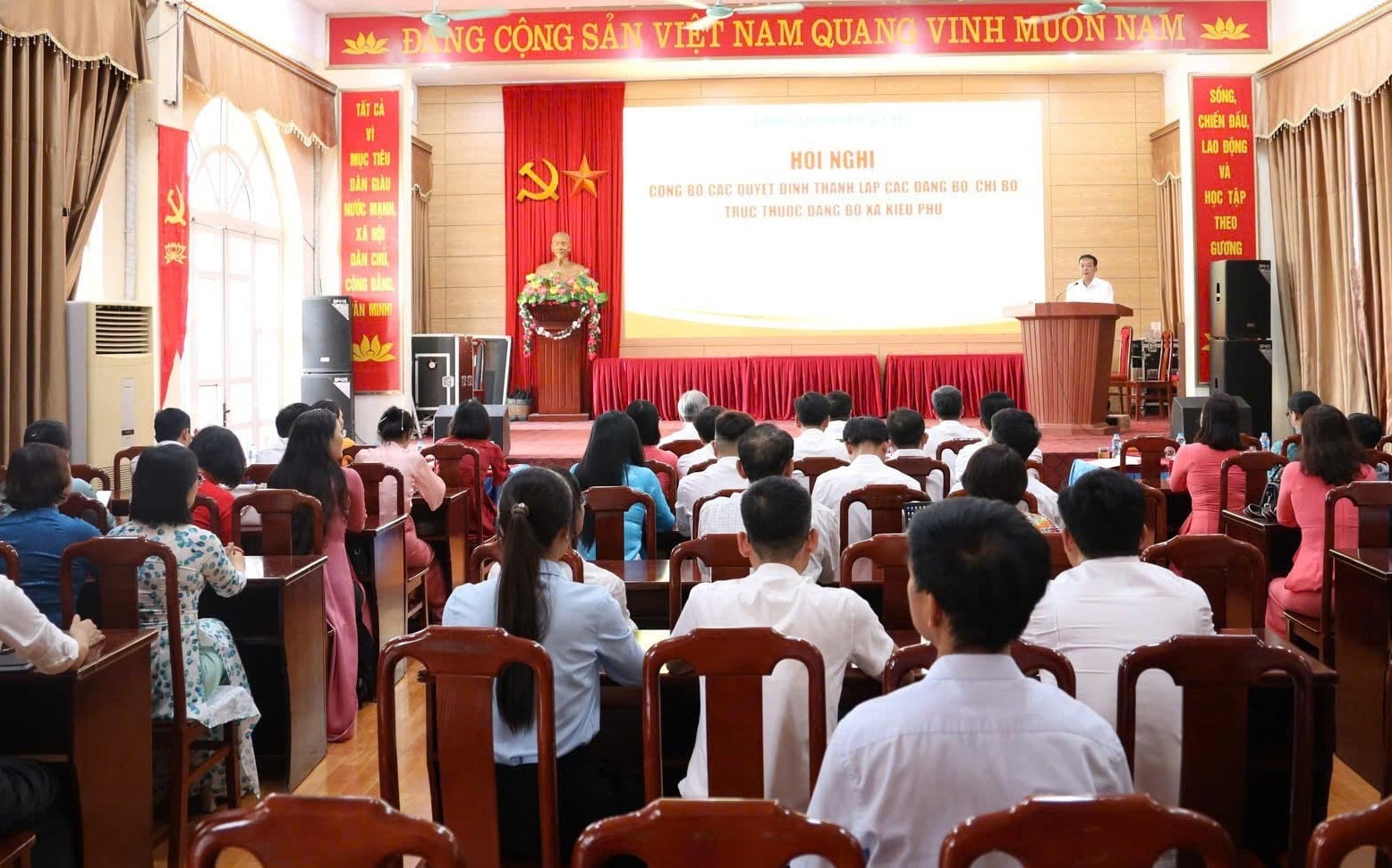 1kieu-phu.jpg