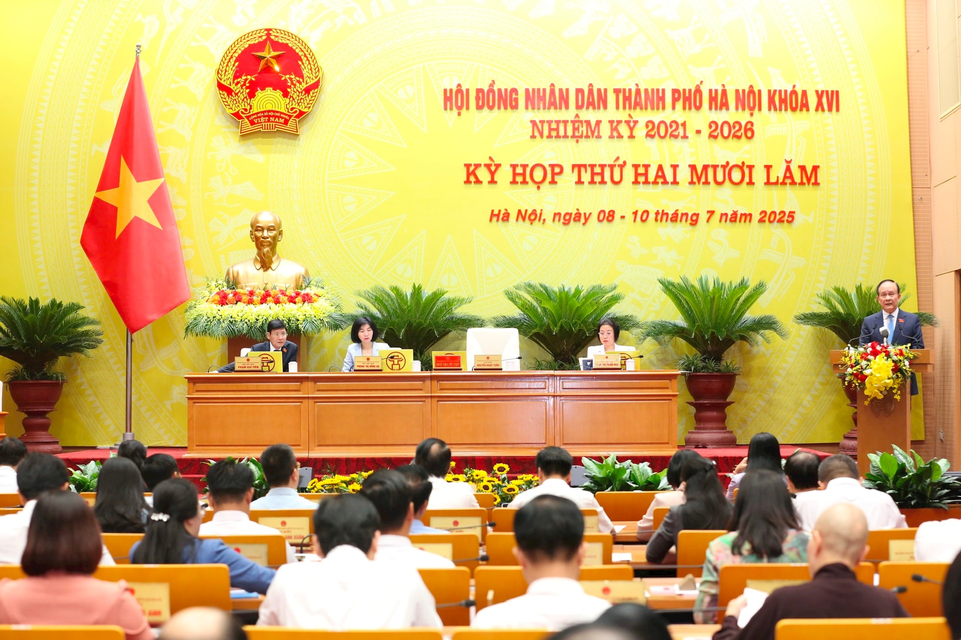 thanh2.jpg